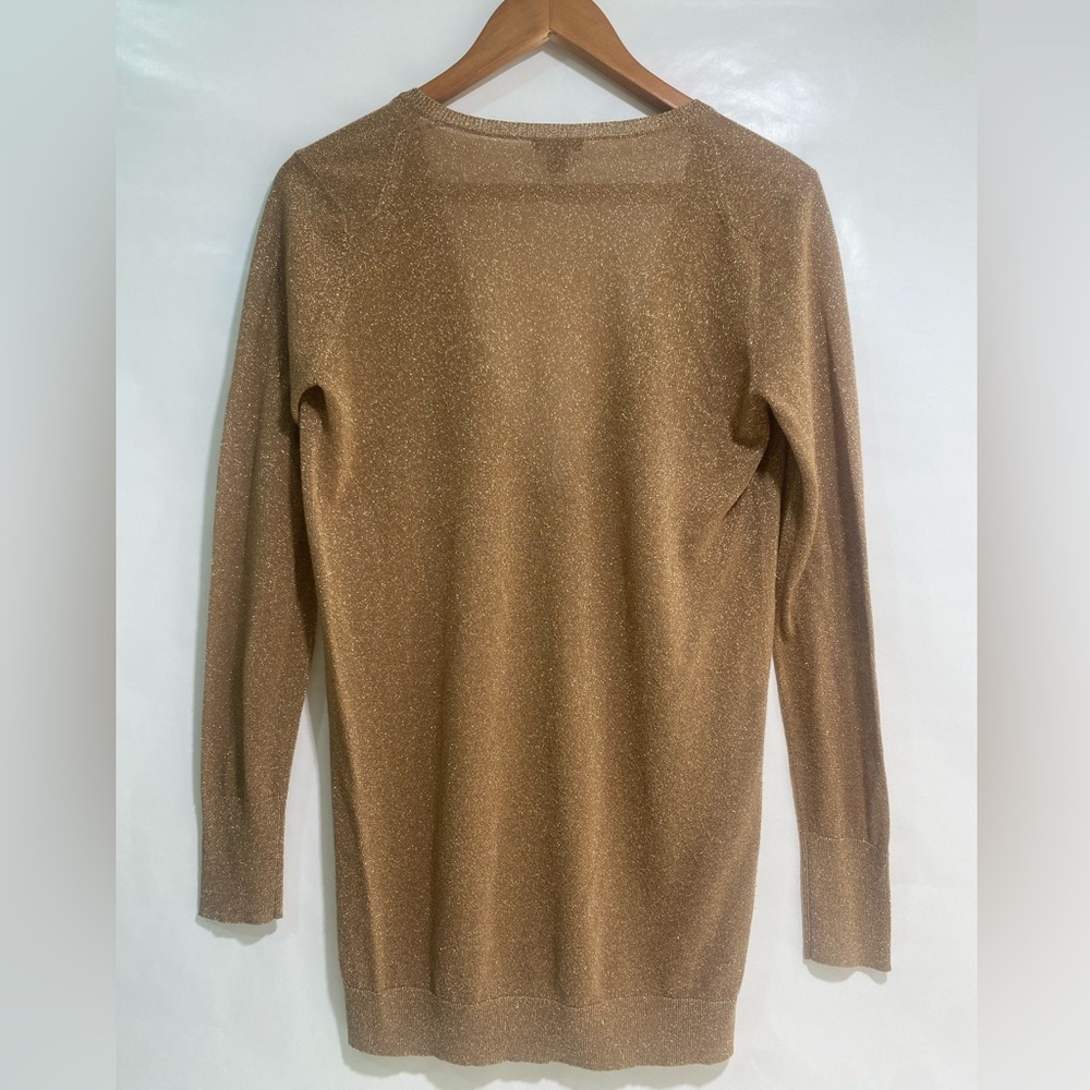 Ann Taylor delicate, light weight shimmery Gold V-Neck top - Picture 2 of 7